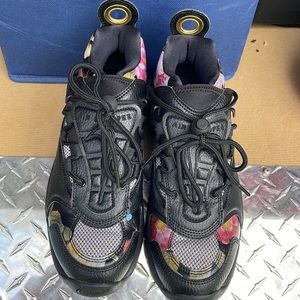 Nike Air Swoopes Sz 8.5 Women